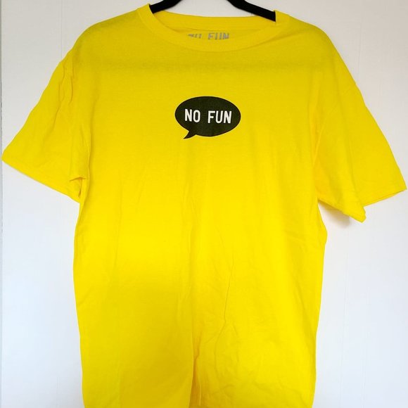 Men's Yellow "No Fun" Graphic Tee - 100% Pre Shrunk Cotton - New Without Tags - Picture 1 of 6